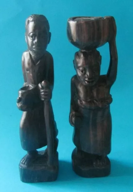 Par Figuras de Madera Africana Hombres Y Mujer En Ébano