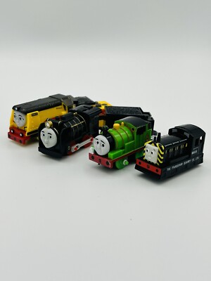 thomas and friends tomy mavis