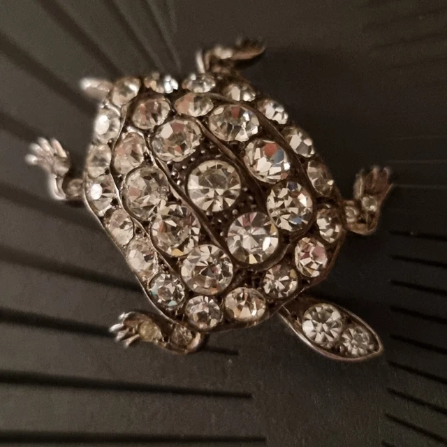 ANCIENNE BROCHE ART déco en argent N.D de La Garde magnifique bijou vintage 5830 EUR 36,00 - FR ANCIENNE BROCHE ART déco en argent N.D de La Garde magnifique bijou vintage 5830 EUR 36,00 - FR