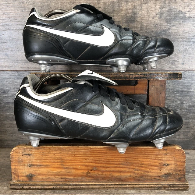 NIKE TIEMPO NATURAL SG Soft Ground Black Leather Football Boots
