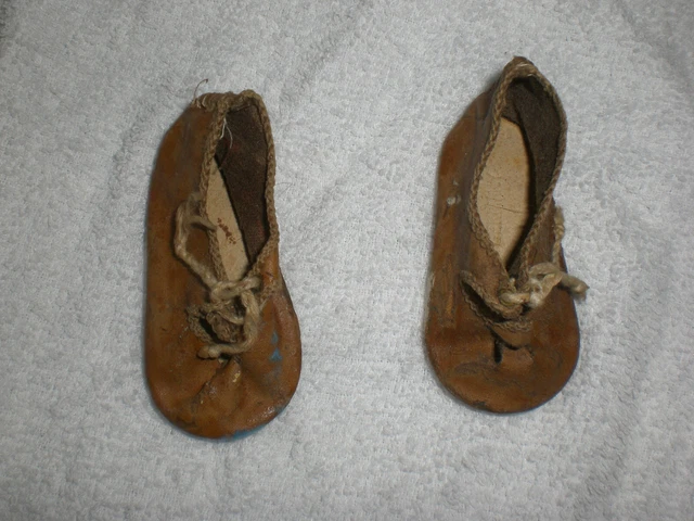 Mini Chaussures Anciennes Pour Poupée – Vintage Jumeau Ou Bru