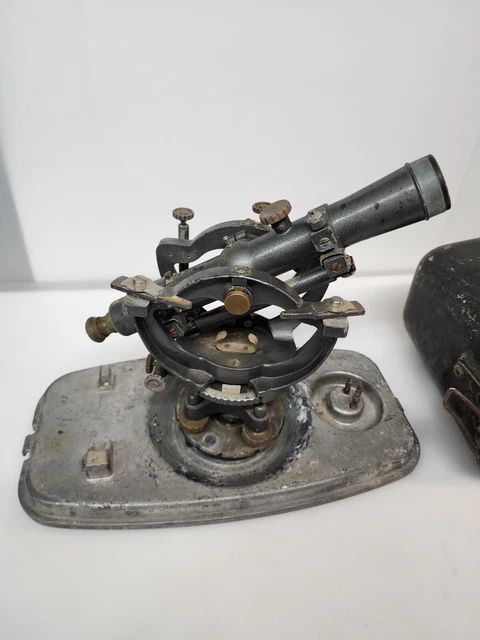 Vintage David White Instruments Universal 8300 Surveyors Transit w/Case