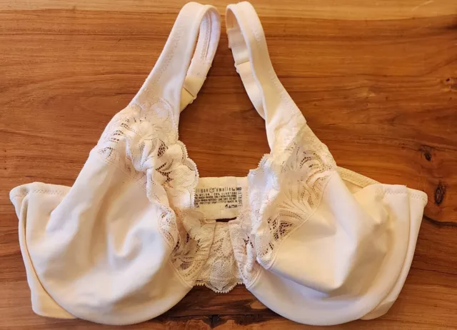 Gilligan & OMalley RN17730 Peach Bra Size 38 D Light Flaw SEE PHOTOS