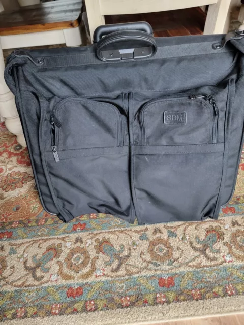 Preowned TUMI Black Ballistic Nylon Wheeled Rolling Garment Bag Luggage 2231D3