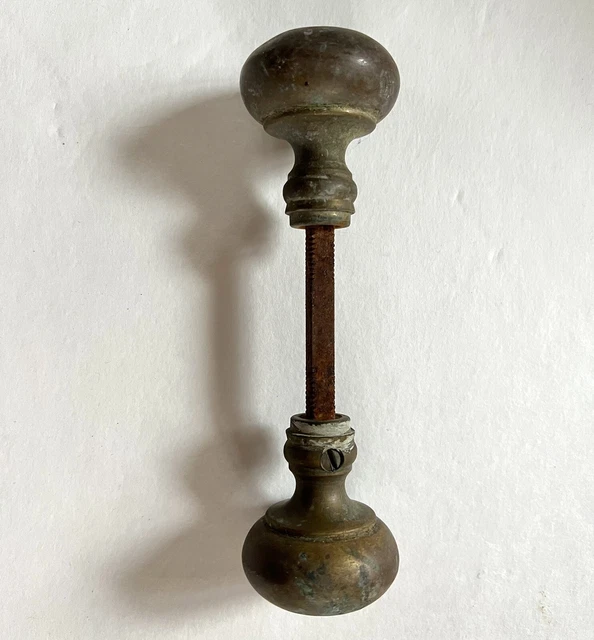 VINTAGE ROUND BRASS Door Knob Handle with Spindle 6" Long 9.00