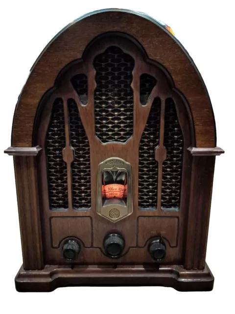 Vintage GE General Electric Wood Cathedral Replica Radio AM/FM 7-4100JA Tested