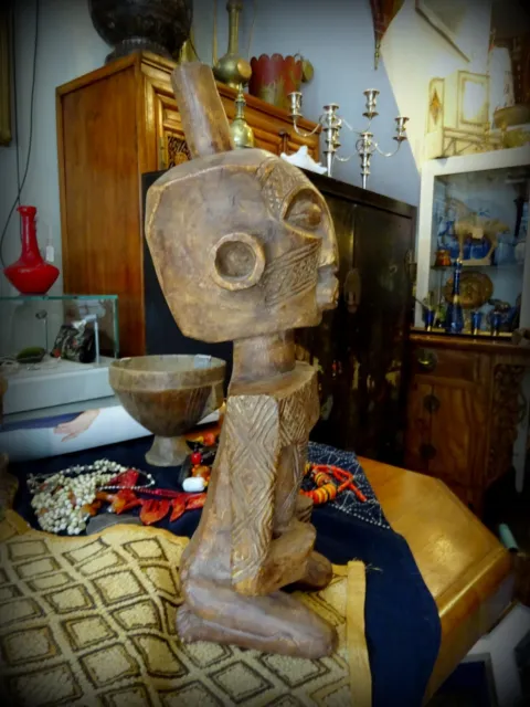 Figure Africa Tribal Art wood early to mid 20th C Buyu Boyo Congo Rdc ancestor #