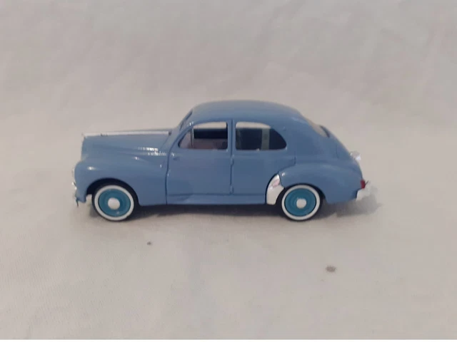 Jolie Peugeot 203 Cabriolet 1954 En Miniature - Modèle 1/43 Solido Beige BU0207