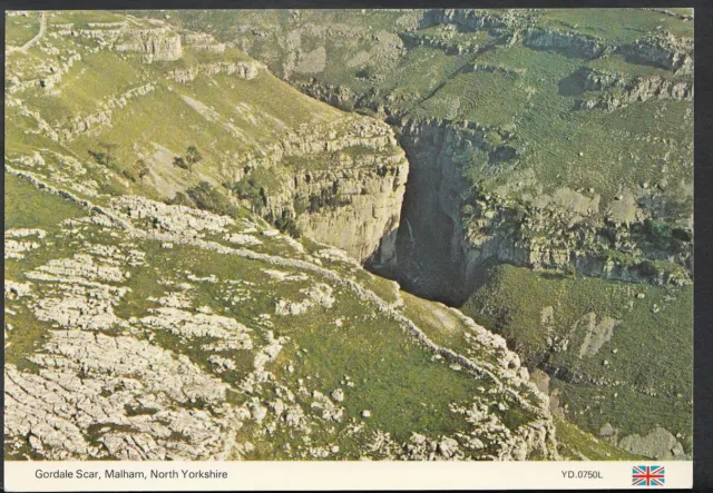 Yorkshire Postcard - Gordale Scar, Malham  B2219