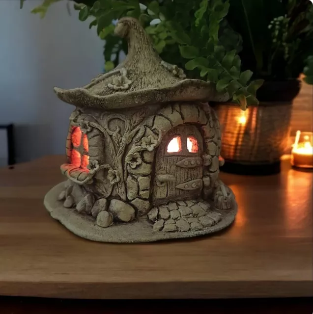 Zauberhaftes Lichterhaus  Keramikhaus Feenhaus Teelichthalter Wichtelhaus ❣️