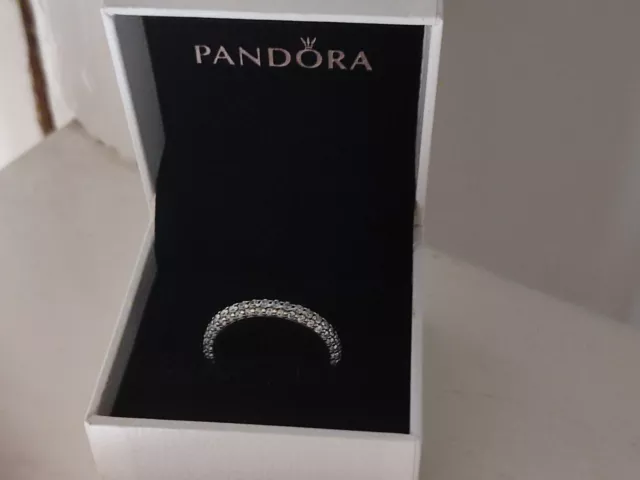 Pandora Timeless Pavé Single-row Ring
