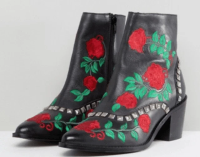 Belles Bottines en Véritable Cuir Noir Brodé Pointure 38 NEUVES DS L/BTE