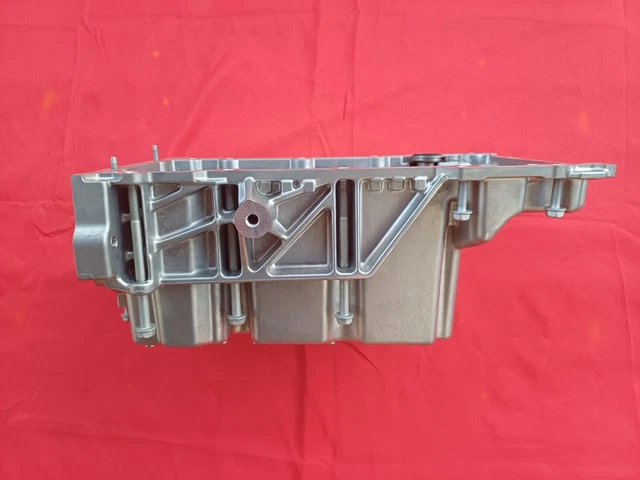 Sump Engine Part HOLDEN VF LFX v6 engine Sump genuine 3.6L nos 2014-2017 sv6 motor ...