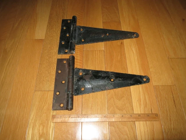 T Strap  Barn Door Gate Shed Hinges 12 x 7 Inches Set Of two Salvage Vintage