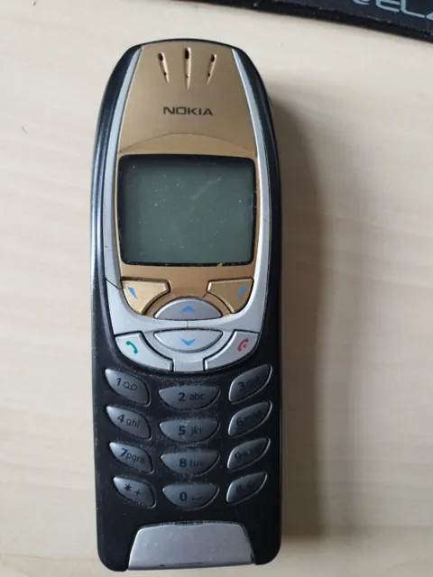 NOKIA 6310i HANDY OHNE SIMLOCK black gold. Not sure on condition