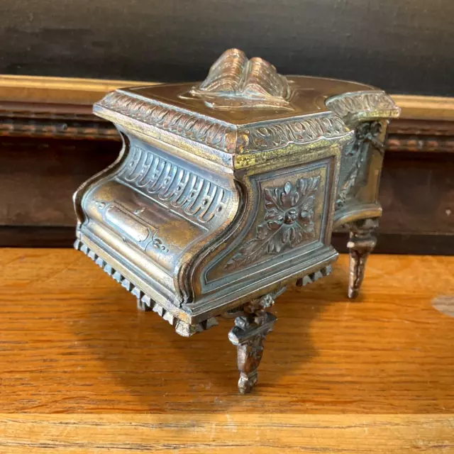 19THC FRENCH GILT COPPER TRINKET JEWELLERY BOX as NAPOLEON ll REGULE GRAND PIANO
