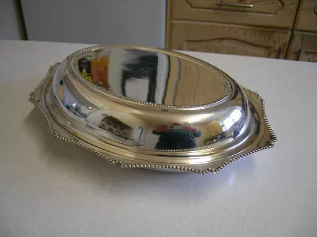 Vintage Silver Plated Entree/Serving Dish with Lid (2126)