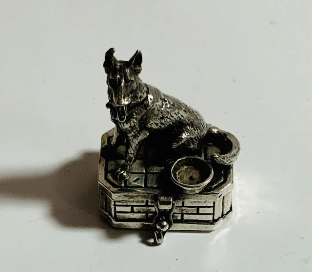 Alpaca Vintage Silver Mini Trinket /Snuff Box German Shepard Mexico Velvet Lined