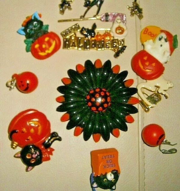 Vtg Halloween Enamel metal plastic Pins Brooches earrings Hallmark Gibson VGC