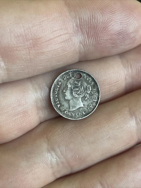 Unique Canada 5 Cent Coin - Queen Victoria With ‘Howard’ + Flag Emblem Verso
