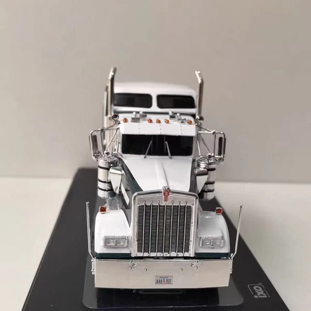 CAMION TRACTEUR SEUL KENWORTH W925 1970 BLANC IXO 1/43 Réf TR203 - La