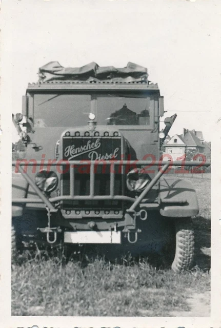 Foto, WK2, Nachl.Funker 2./N.6, LKW Henschel, Funkwagen, Prag 2, 1939  5026-528