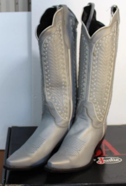 Reba by Justin Boots Silver Embroidery Snip Toe 7.5 B Sassy Dress Reba McIntire Reba by Justin Boots Silver Embroidery Snip Toe 7.5 B Sassy Dress Reba McIntire