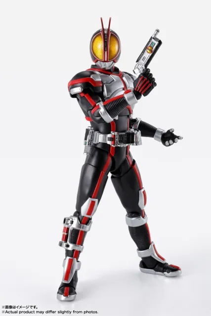 BANDAI S.H.Figuarts SHINKOCCHOU SEIHOU Kamen/Masked Rider FAIZ 555 Action Figure