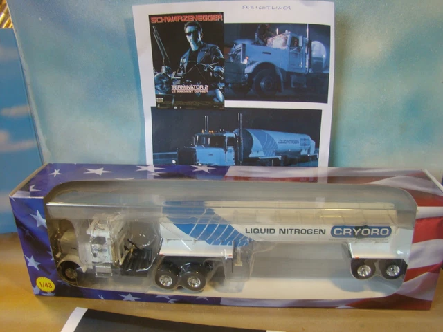CAMION SEMI REMORQUE Americain N°3 Freightliner Fla Depanneuse 1987 Altaya 1/43 EUR 24,95