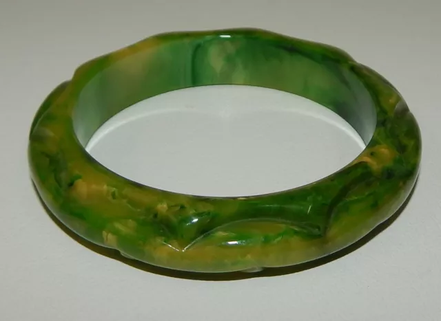 Vintage Green Yellow Marbled Bakelite Carved Bangle Bracelet