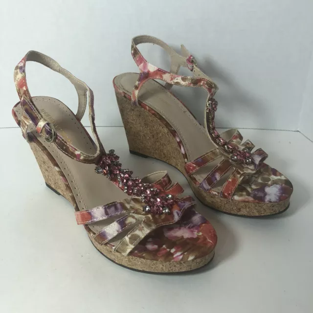 Adrienne Vittadini Sandals Wedge Corked Women Size 8.5 Beaded Floral Strappy B4