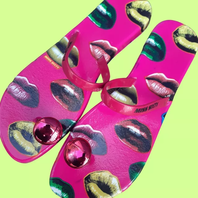 Y2K Miss Sixty Flip Flops Flat Thong Sandals Pink Lips Print Size 40 US 9.5