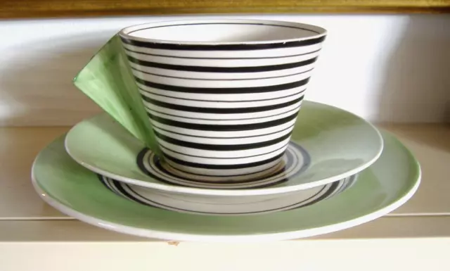 Vintage Clarice Cliff Bizzare Conical striped cup saucer & plate trio, early 30s