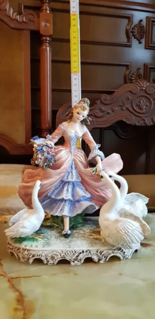 Statua di porcellana Capodimonte, vintage originale 