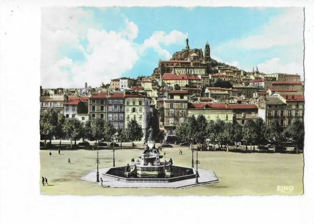 43 Le Puy En Velay Place Du Breuil Et Crozatier Fountain