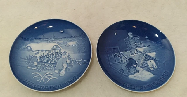 Jule After Christmas 1977 1982 Plates Set Of 2