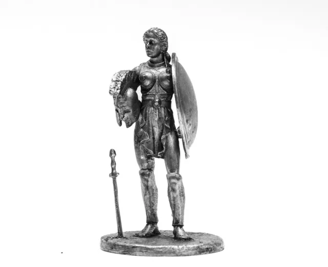 Rome 54mm R90 Amazon warrior with a long sword. Historical Miniature