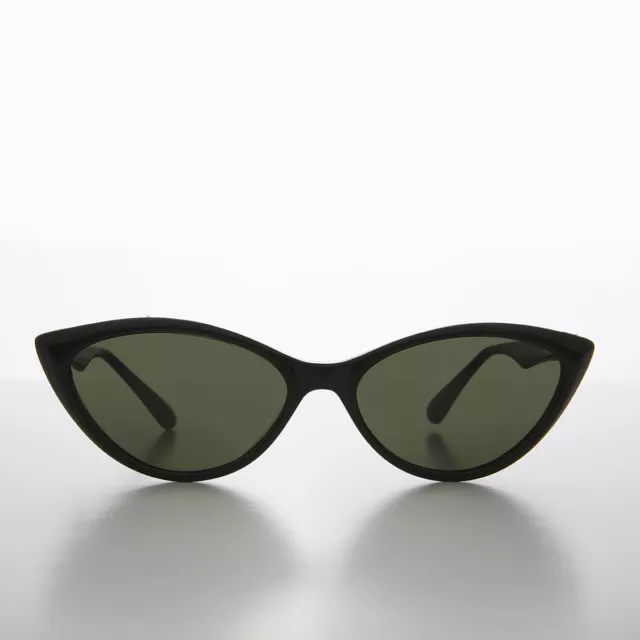 Black Pointy Tip Cat Eye Sunglass 1950s Retro Style with Green Lens - Misfit