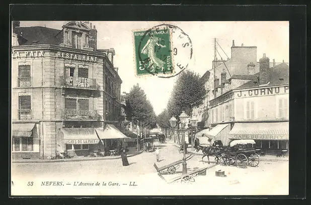 CPA Nevers, l´Avenue de la Gare 1912