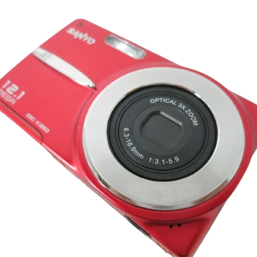 SANYO DSC-X1260 COMPACT Digital Camera Red 4GB Flash Zoom