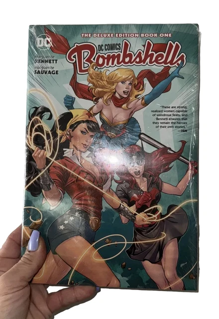 DC Bombshells: The Deluxe Edition Book One | Marguerite Bennett | NEW SEALED