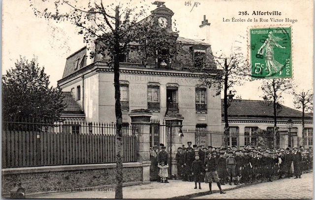 94 ALFORTVILLE - les ecoles de la rue victor hugo