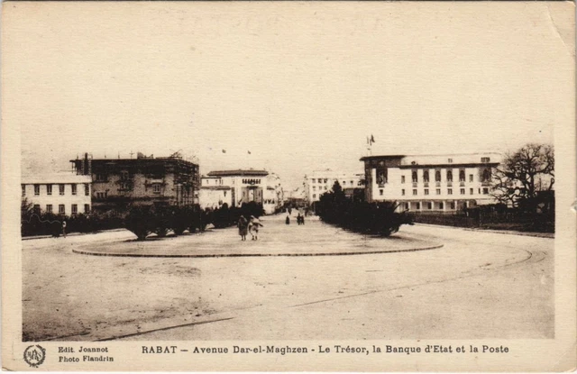 CPA AK MAROC RABAT Avenue DAR el Magzhen Tresor la Banque d'Etat et la (38099)
