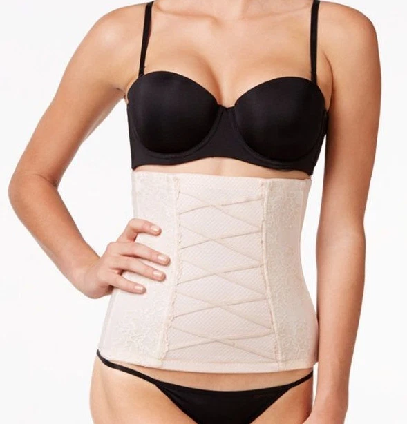 Maidenform Short gainant à contrôle ferme pour femme
