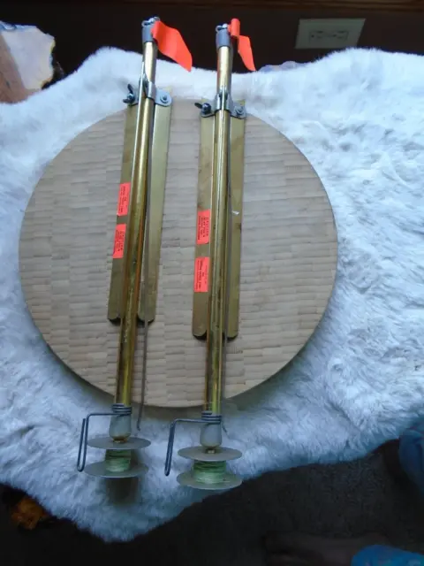 VINTAGE ARNOLD TACKLE Paw Paw, MI ICE FISHING Wood Tip Up Metal