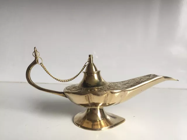 LAMP 9.5'' ALADIN Genie Oil lamps Brass Magic Aladdin Middle Eastern Chirag  £32.00 - PicClick UK