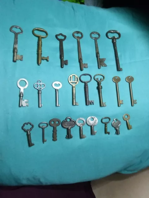 Mixed Lot Vintage & Antique Brass Bronze Steel Old Mortise Lock Skeleton Keys