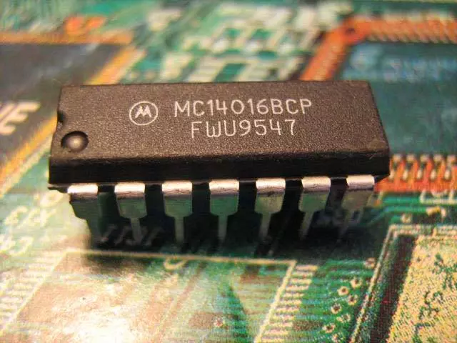 Mc14016Bcp Quad Analog Switch Quad Multiplexer Motorola    1Pcs
