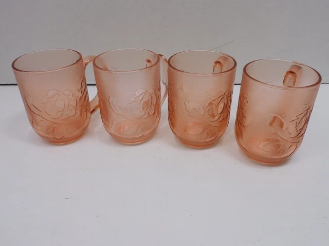 Set Of 4 Pink 10 fl oz Glasses Mugs Cups, Rosa Pink by Arcoroc France EUC