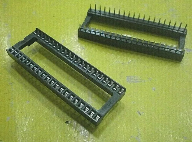 ZOCCOLO per CIRCUITO INTEGRATO 32pin 16+16pin PASSO 2,54mm NUOVO